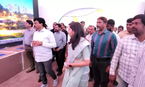 Ponguleti Reviews Arrangements for Telangana Global Summit Ponguleti Reviews Arrangements for Telangana Global Summit