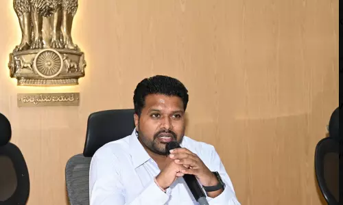 KCM Godsend For AP’s Migrant Workers Doing Jobs In Middle East KCM Godsend For AP’s Migrant Workers Doing Jobs In Middle East