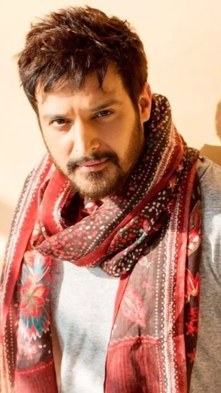 Jimmy Shergill: Elegance, Edge, and Everlasting Charm Jimmy Shergill: Elegance, Edge, and Everlasting Charm