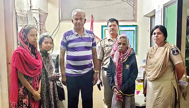 Family Unable to Afford Funeral Keeps Body at Home for Three Days in Jeedimetla Family Unable to Afford Funeral Keeps Body at Home for Three Days in Jeedimetla