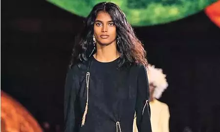 Hyderabad’s Bhavitha Mandava Becomes First Indian to Lead Chanel’s Opening Walk in New York Hyderabad’s Bhavitha Mandava Becomes First Indian to Lead Chanel’s Opening Walk in New York
