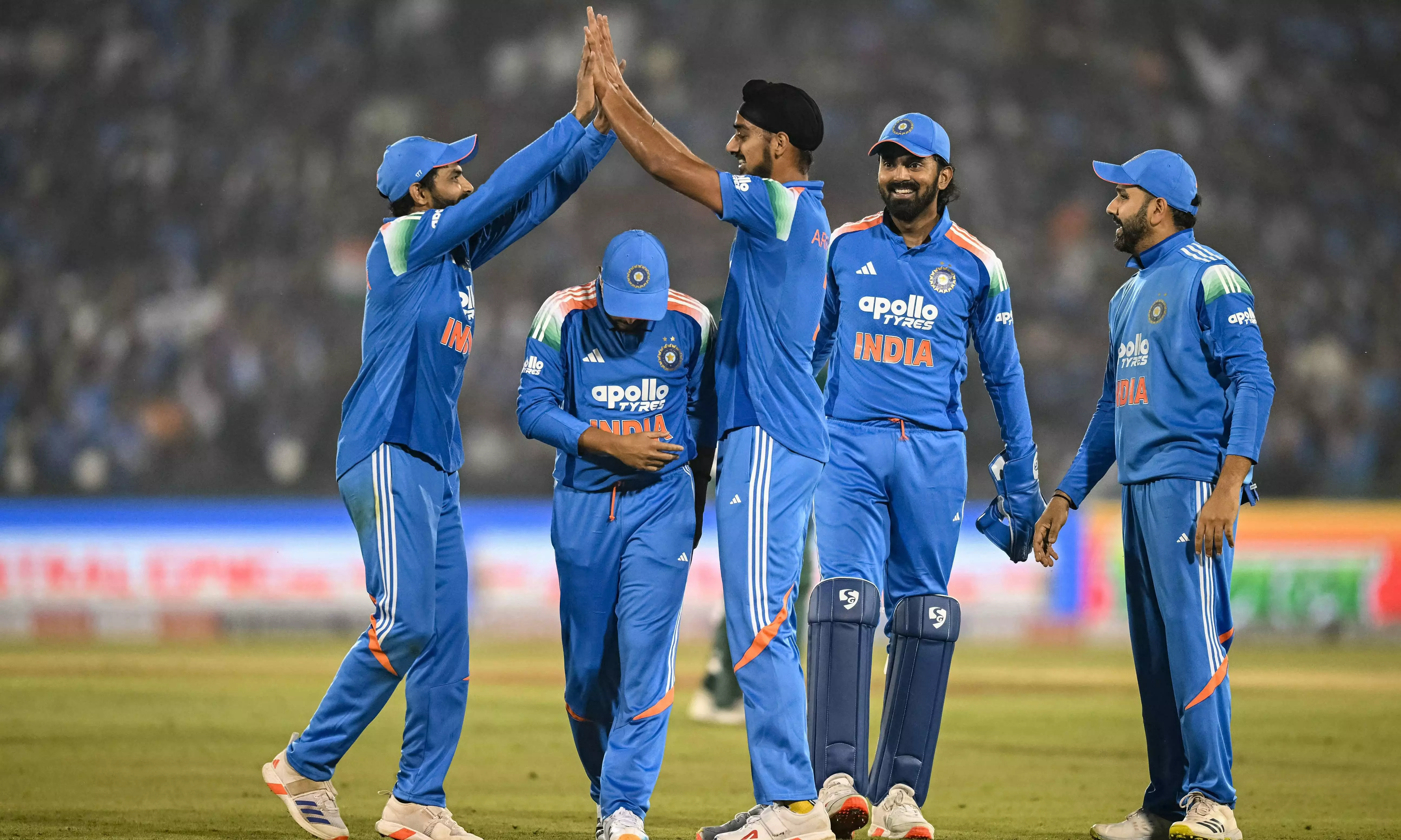 India Fined For Slow Over-Rate in Second ODI Against South Africa