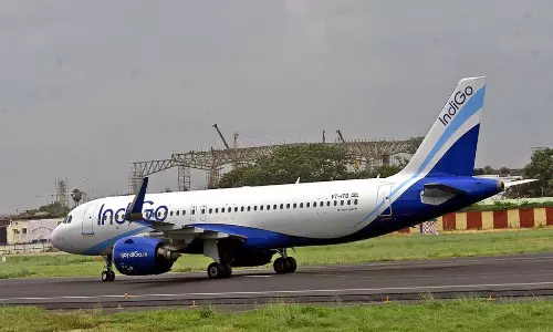 Moody’s Warns IndiGo of Revenue Hit As Flight Chaos Turns ‘Credit Negative’ Moody’s Warns IndiGo of Revenue Hit As Flight Chaos Turns ‘Credit Negative’