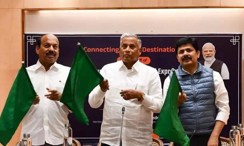 Union Minister Flags Off Tirupati-Sainagar Shirdi Express to Boost Pilgrimage Tourism