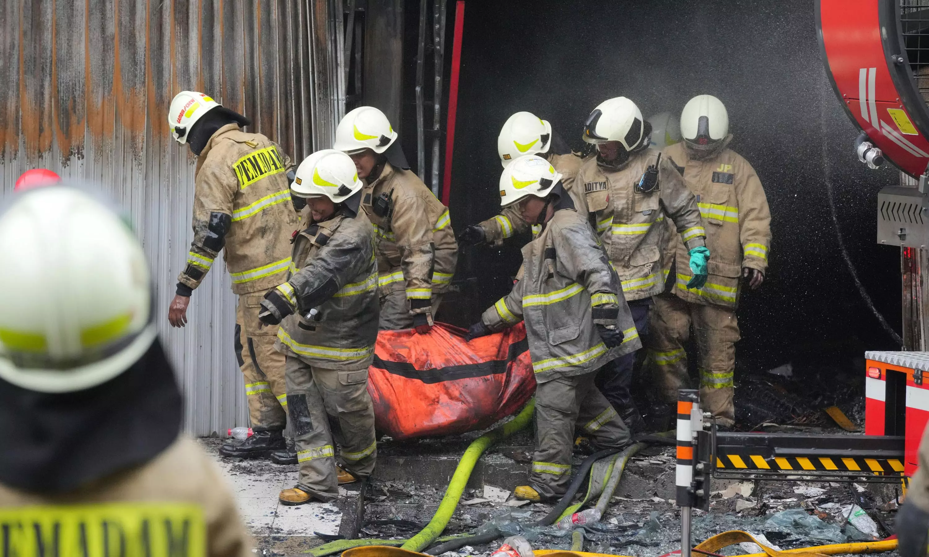 Fire Breaks Out At 7-Storey Building In Indonesias Jakarta, 20 Dead Fire Breaks Out At 7-Storey Building In Indonesias Jakarta, 20 Dead