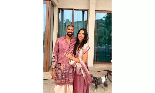 Hardik Furious With Paps...