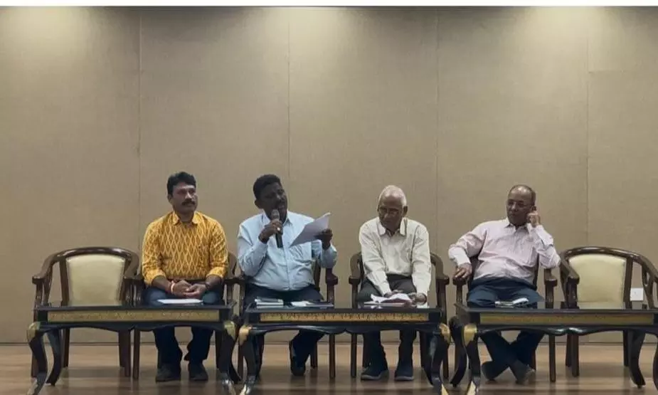 Experts Meet on Coinage, Economy of South India Experts Meet on Coinage, Economy of South India