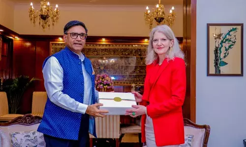 India-US Discuss Defence, Tech, Trade Boost