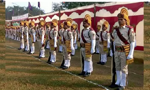 Engineers, Postgraduates Join Odisha Home Guard Amid Job Crunch Engineers, Postgraduates Join Odisha Home Guard Amid Job Crunch