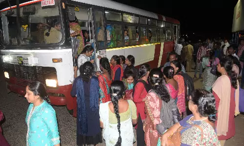 Free Bus Travel Turns Economic Lifeline For North Andhra Women Free Bus Travel Turns Economic Lifeline For North Andhra Women