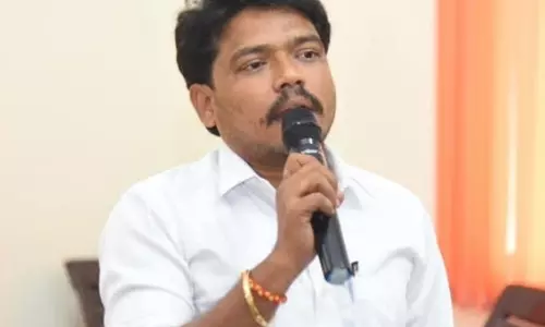 Paka Suresh to be YSRCs Kadapa Mayor Nominee Paka Suresh to be YSRCs Kadapa Mayor Nominee