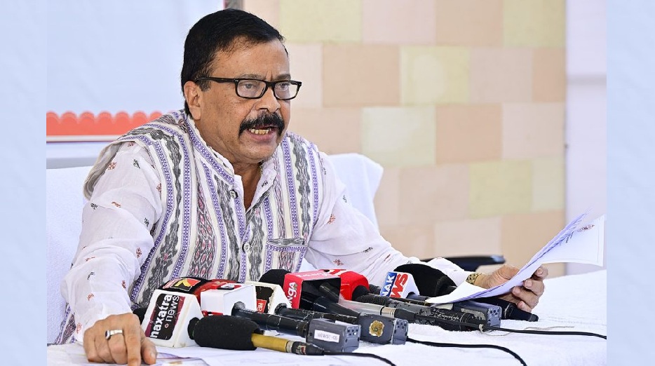 Odisha Warns Land Encroachers: Vacate or Pay