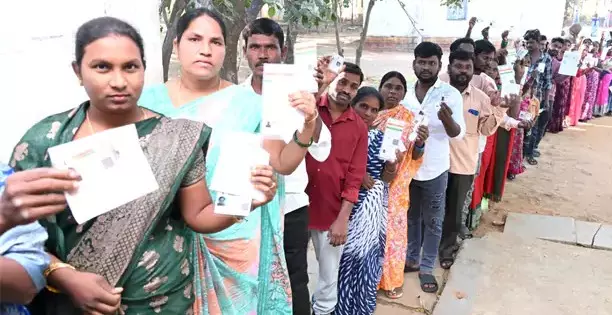 Panchayat Polls Peaceful in Adilabad Region Panchayat Polls Peaceful in Adilabad Region