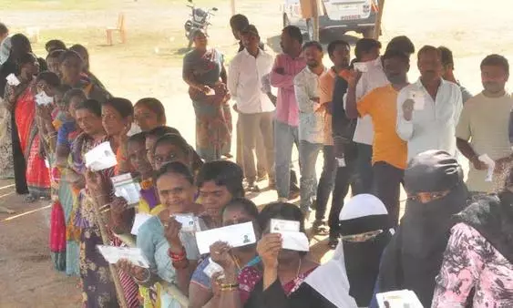 Poll Drama: Lucky Draw, Daughter Beats Mom, Voter Eats Ballot Poll Drama: Lucky Draw, Daughter Beats Mom, Voter Eats Ballot