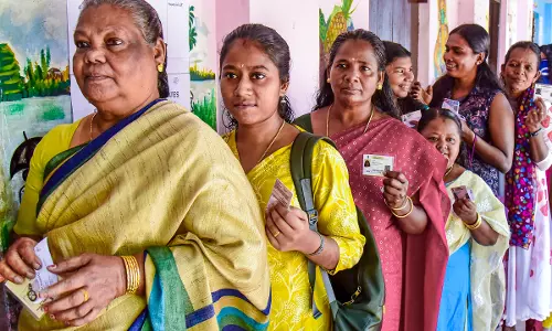 Voting for Second Phase of Key Kerala Local Body Polls Begins Voting for Second Phase of Key Kerala Local Body Polls Begins