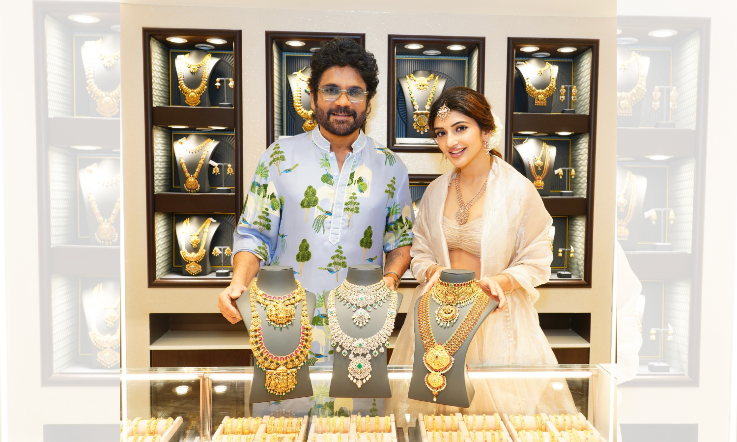 Nagarjuna and Sreeleela Inaugurate Kalyan Jewellers' New Showroom in Hyderabad