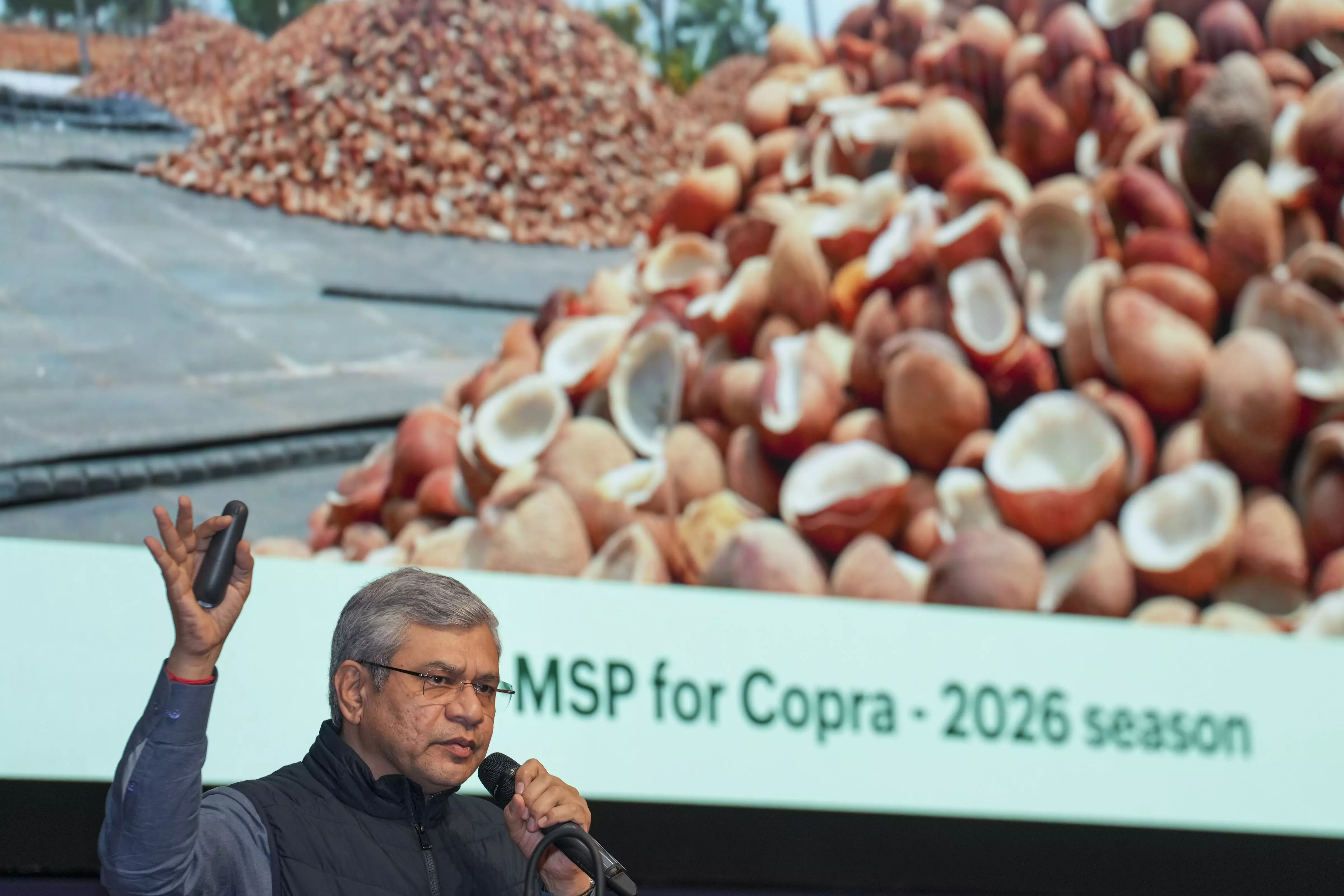 Cabinet Hikes Copra MSP by Up to ₹445 per Quintal for 2026 Season