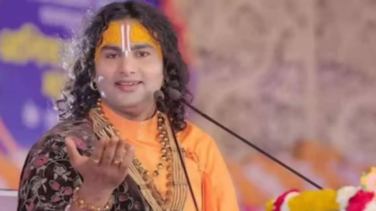 A Case Filed against Aniruddhacharya Alleging Derogatory Statements Regarding Women A Case Filed against Aniruddhacharya Alleging Derogatory Statements Regarding Women