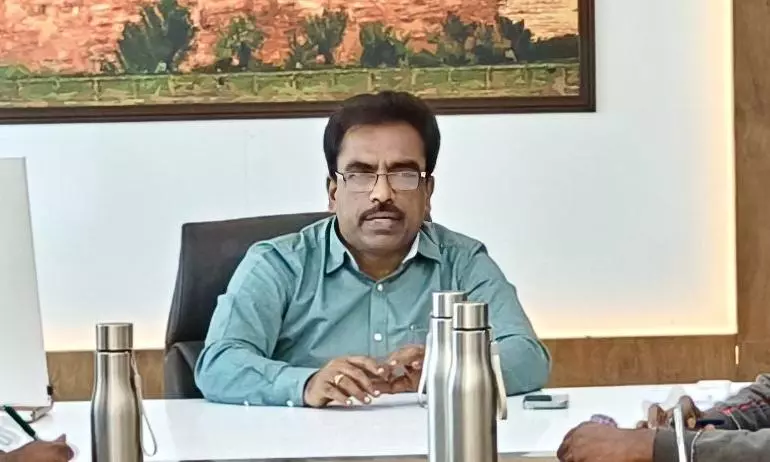 Kurnool Civic Body Warns Owners of Dirty Vacant Plots Kurnool Civic Body Warns Owners of Dirty Vacant Plots