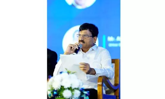 Revenue Dept to Replace 200-Yr Old Chain System for Land Surveys with GPS-Based Rovers Revenue Dept to Replace 200-Yr Old Chain System for Land Surveys with GPS-Based Rovers