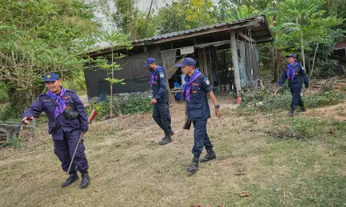 Cambodia Says Thailand Still Bombing Hours After Trump Truce Call Cambodia Says Thailand Still Bombing Hours After Trump Truce Call