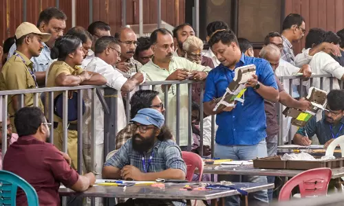 UDF Leads LDF in Kerala Local Body Poll Trends UDF Leads LDF in Kerala Local Body Poll Trends