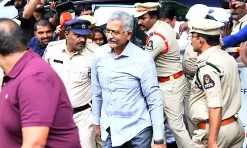 SIB Ex- Chief Hands Over 4 Mobiles To SIT SIB Ex- Chief Hands Over 4 Mobiles To SIT