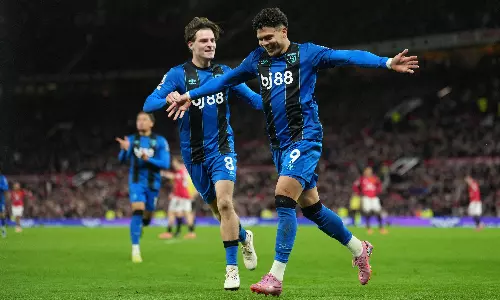 Manchester United And Bournemouth Draw 4-4 In Premier League Thriller Manchester United And Bournemouth Draw 4-4 In Premier League Thriller