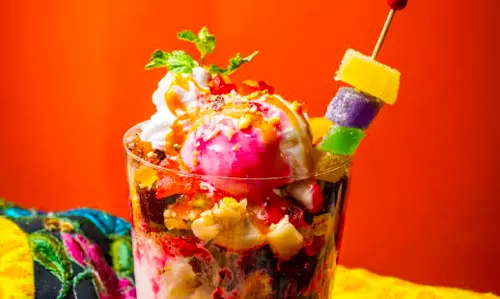 SOCIAL Launches The ठण्ड Szn Menu SOCIAL Launches The ठण्ड Szn Menu