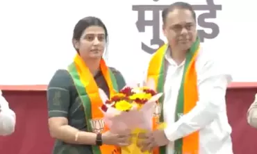 Ex-Corporator Quits Uddhav’s Party, Joins BJP