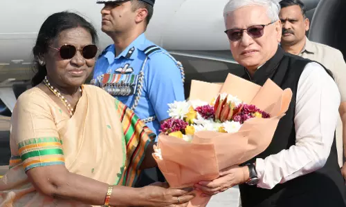 President Murmu Arrives in Hyderabad for Southern Sojourn