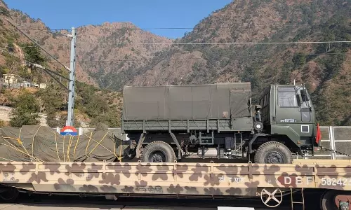 Indian Army Inducts Heavy Equipment into Kashmir Valley by Train Indian Army Inducts Heavy Equipment into Kashmir Valley by Train