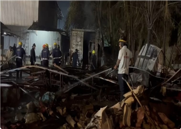 Massive Fire at Thane's Blue Roof Club