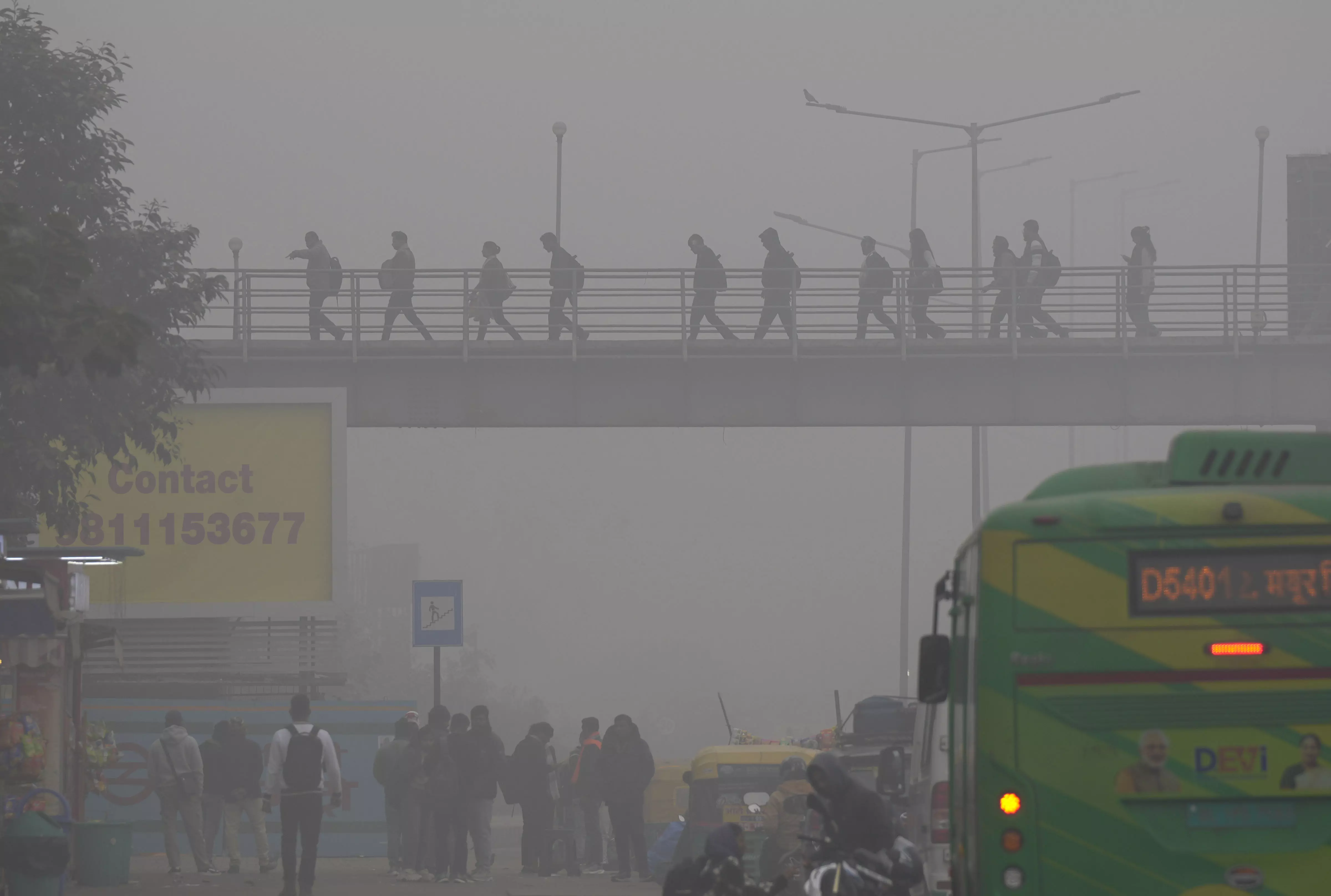 Dense Fog Blankets North India, IMD Issues Red Alert for Delhi