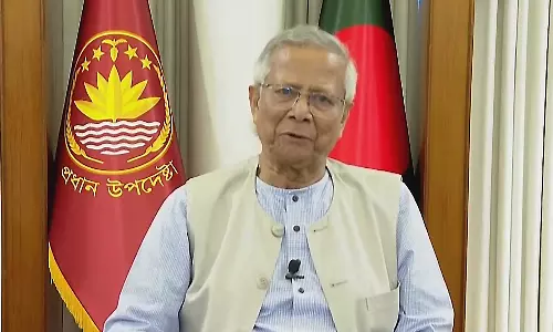 Bangladesh Interim Govt in Appeals to Public to Stand Against Mob Violence