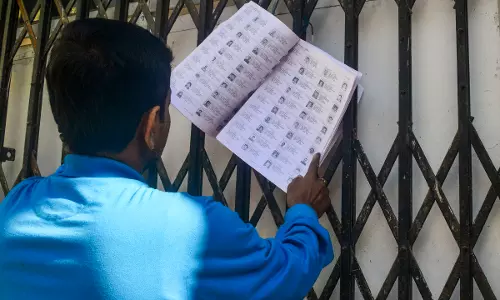 97.4 Lakh Voters In TN, 73.73 Lakh In Gujarat Axed After SIR