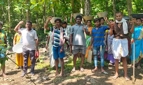 Tribal Workers in Anakapalli Rally Against VB-G RAM-G