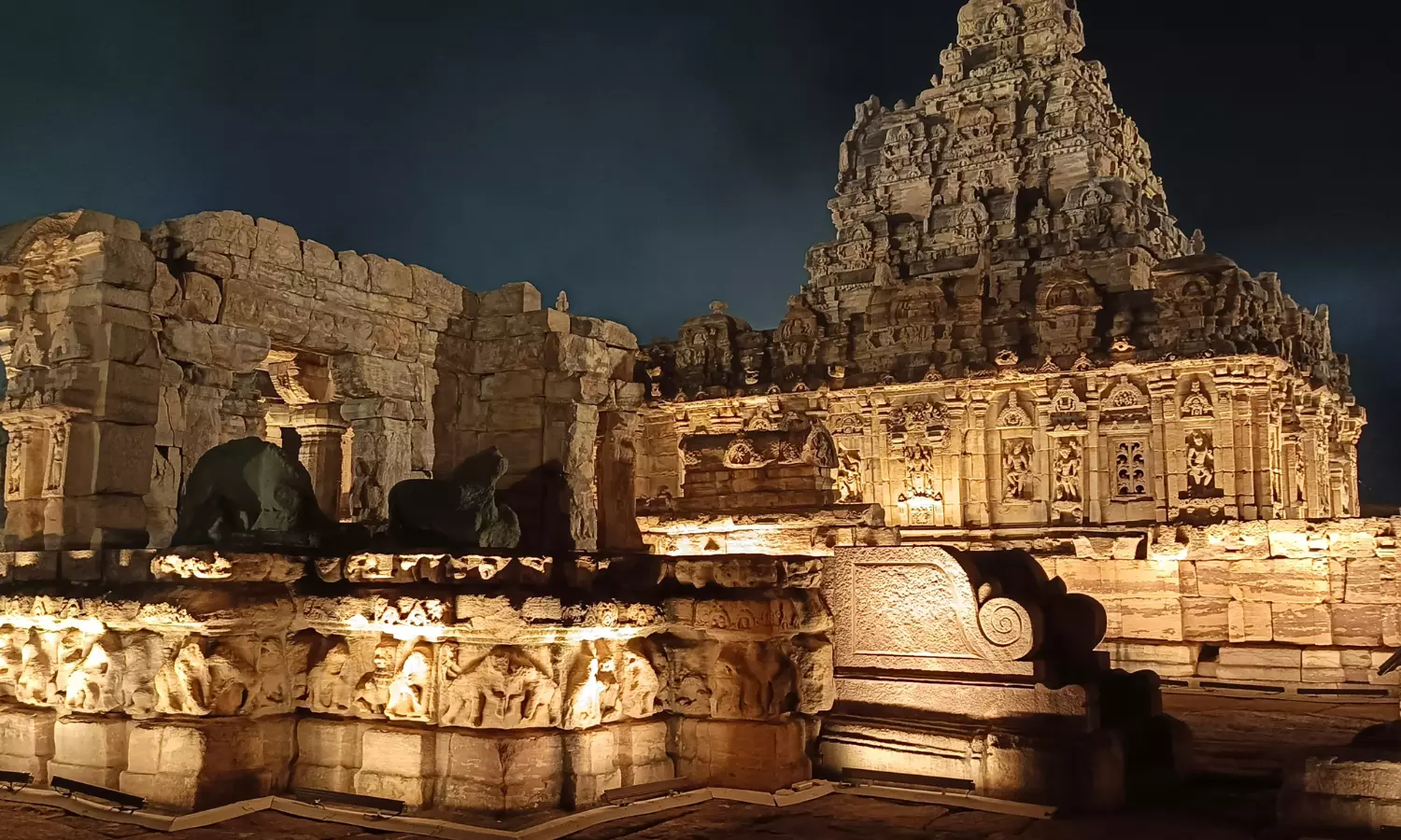 Pattadakal’s UNESCO Monuments Get Night-Time Makeover Pattadakal’s UNESCO Monuments Get Night-Time Makeover