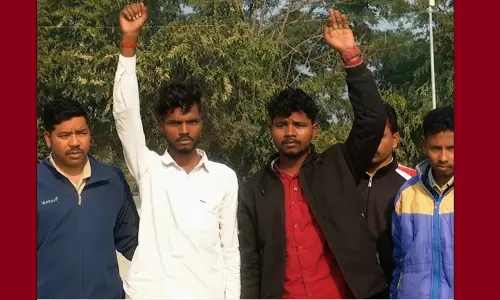 Two Chhattisgarh Based Ganja Peddlers Arrested In Bolangir