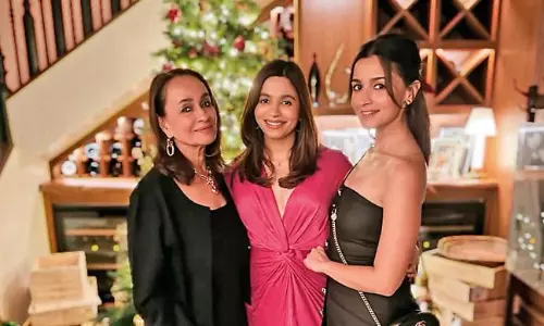 ‘Yule Sleigh’ It With A Starry Dress Code ‘Yule Sleigh’ It With A Starry Dress Code