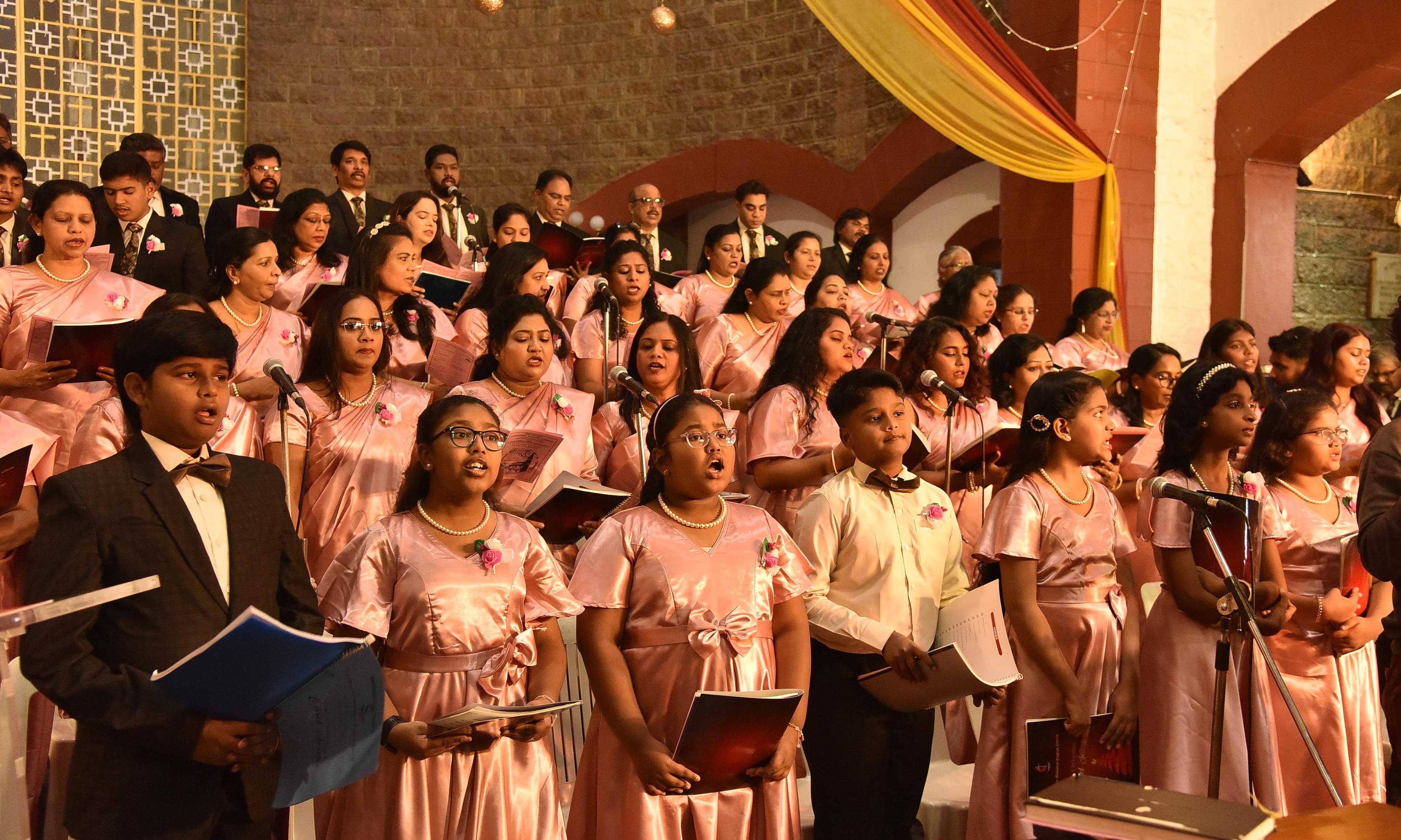 Hyderabad Churches Celebrate Christmas with Carols