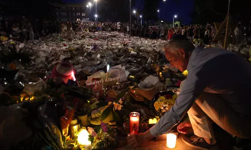 Australia Marks Day of Reflection for Bondi Beach Shooting Victims Australia Marks Day of Reflection for Bondi Beach Shooting Victims