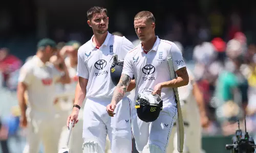 Australia Beat England by 82 Runs to Win Third Test and Retain Ashes