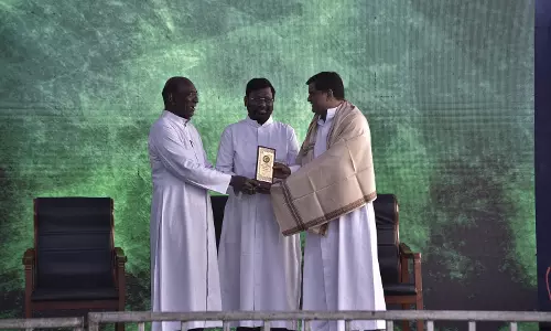 St. Joseph’s Celebrates Fête De Noël With Fervour