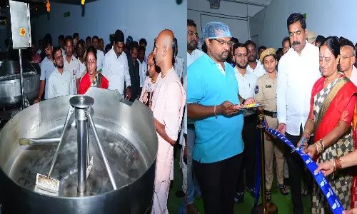 Minister Konda Surekha Inaugurates Equipment at Akshaya Patras Kitchen In Warangal
