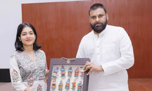 Pawan Kalyan Praises Vlogger For Solo Spiritual Bike Journey