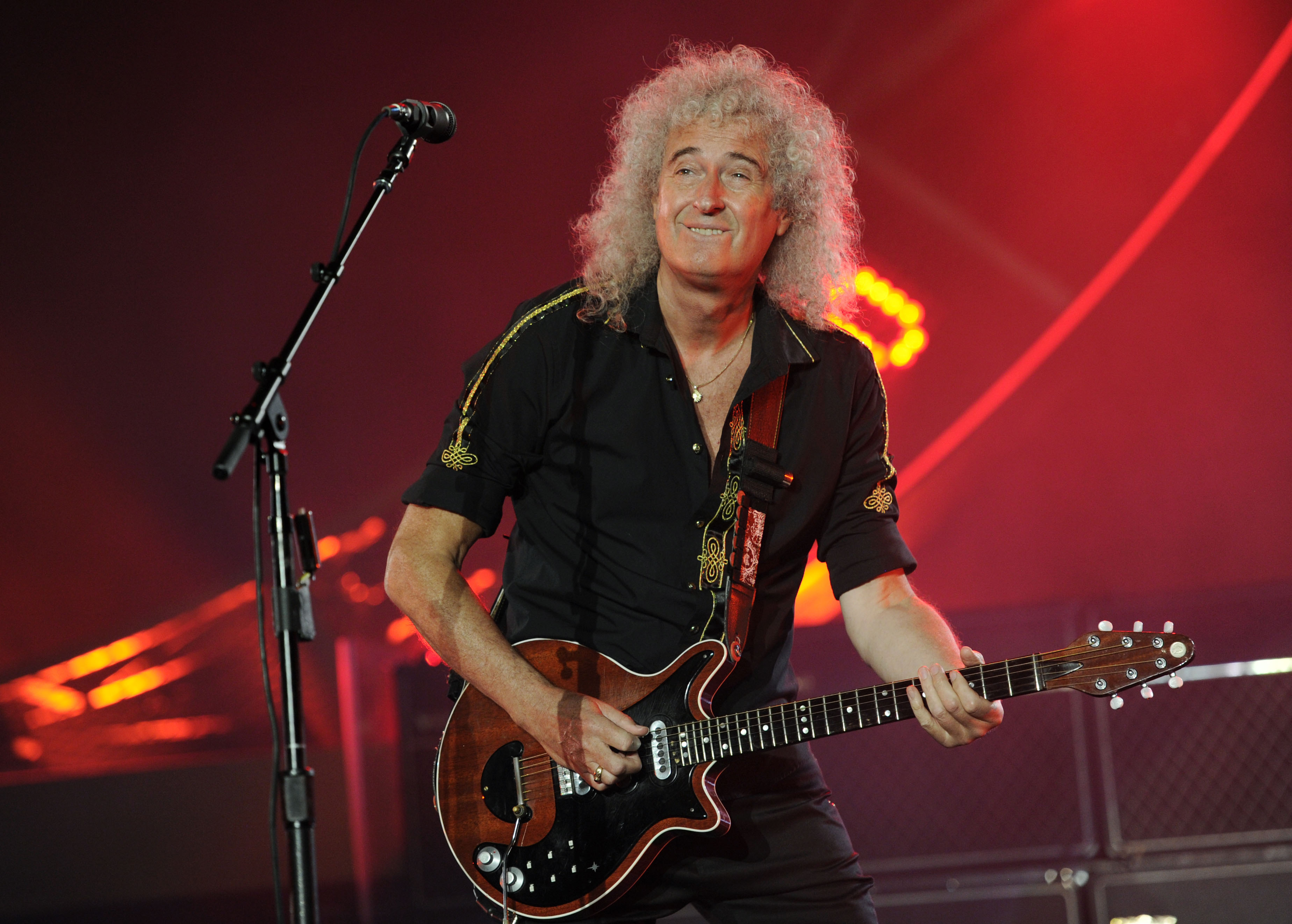 Brian May Unveils Unreleased Queen Song