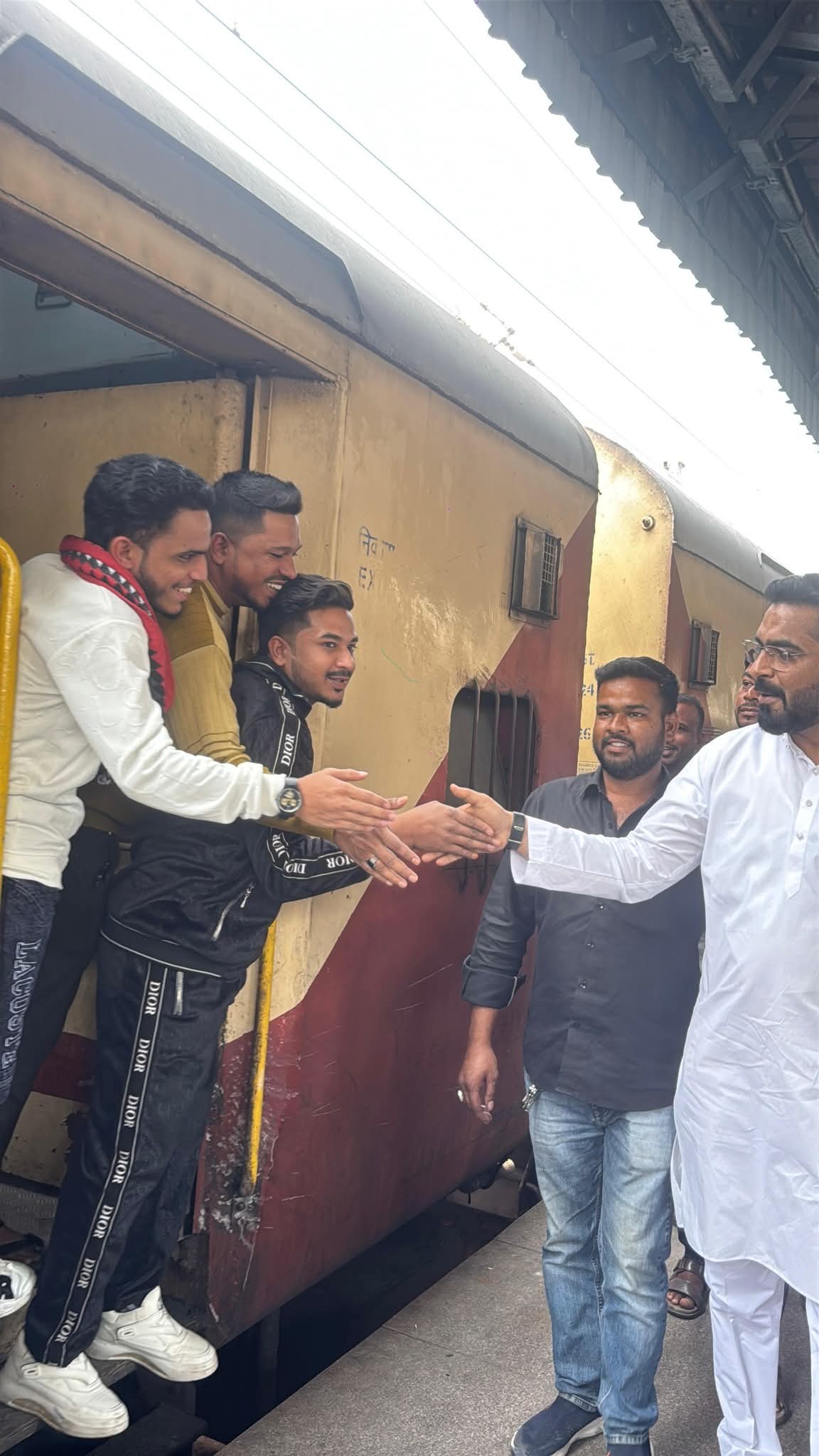 Special Train to Ajmer Flagged Off