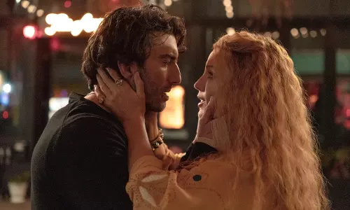 Pop Culture 2025: Taylor’s Ring, a Kiss Cam Moment, and ‘6-7’