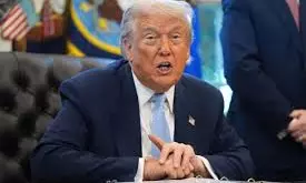 Big Boy Can Handle It : Trump On Bill Clintons Photos In Epstein Files